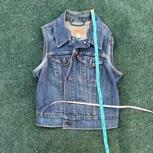 Vintage Levi’s Denim Best Women’s Small Blue Jean Jacket Sleeveless Trucker